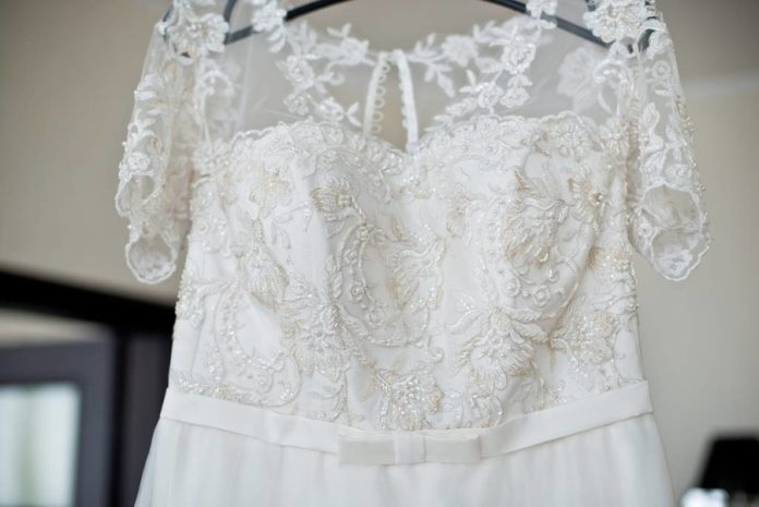 الطريقة-الصحيحة-لغسل-ملابس-الدانتيل