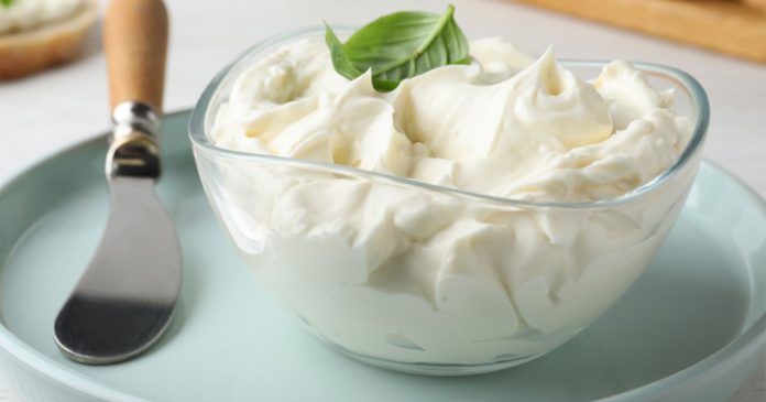 اصنعي-الجبنة-الكريمي-ودعي-أطفالك-يتمتعون-بمذاقها