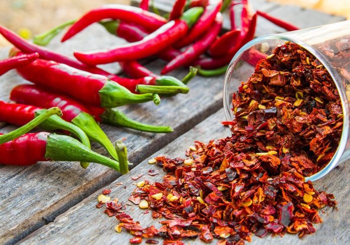 حيلة-بسيطة-للتمييز-بين-الفلفل-الحلو-والحار.-تعلميها