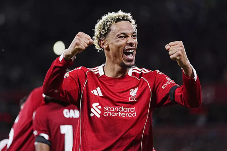 تحركات مدروسة وانطلاقة نارية.. كيف سيُحدث إيكيتيكي الفارق لليفربول أمام نيوكاسل؟ (تحليل)