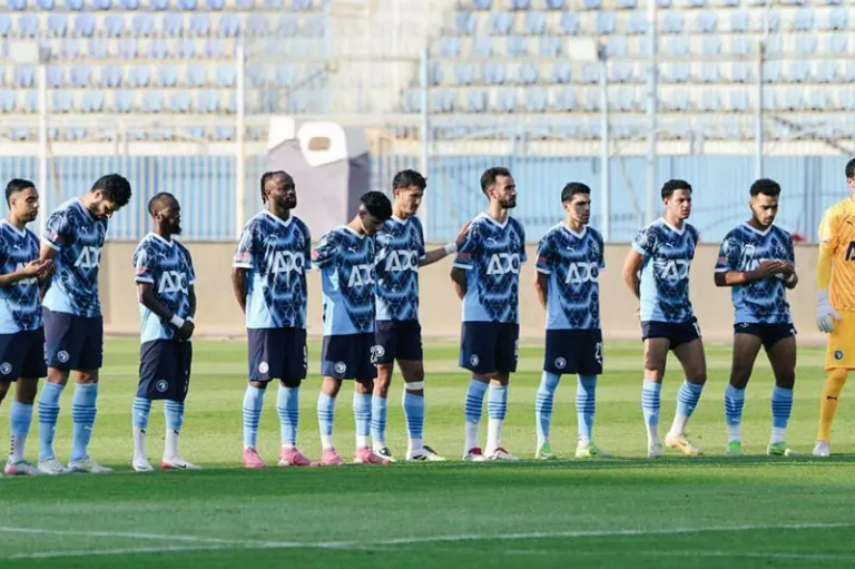 الأخطاء تكلف بيراميدز نقاطًا مبكرة.. البطاقات الحمراء عنوان البداية