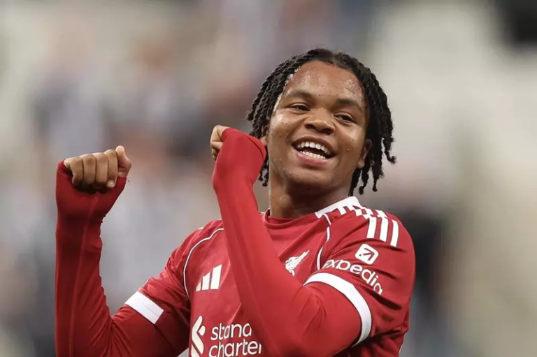 ريو نجوموها يكتب التاريخ بصناعة هدف لصلاح.. أصغر 5 لاعبين سجلوا أهدافًا في ليفربول