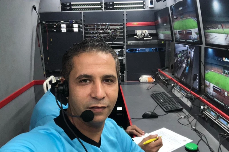 ثنائي مصري يتولى قيادة طاقم حكام نصف نهائي أمم أفريقيا للمحليين