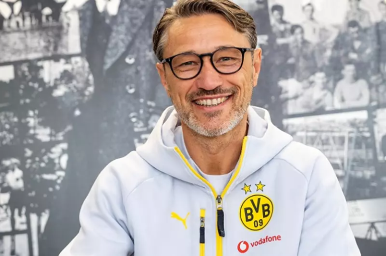 دورتموند يعلن رسميا تمديد عقد كوفاتش
