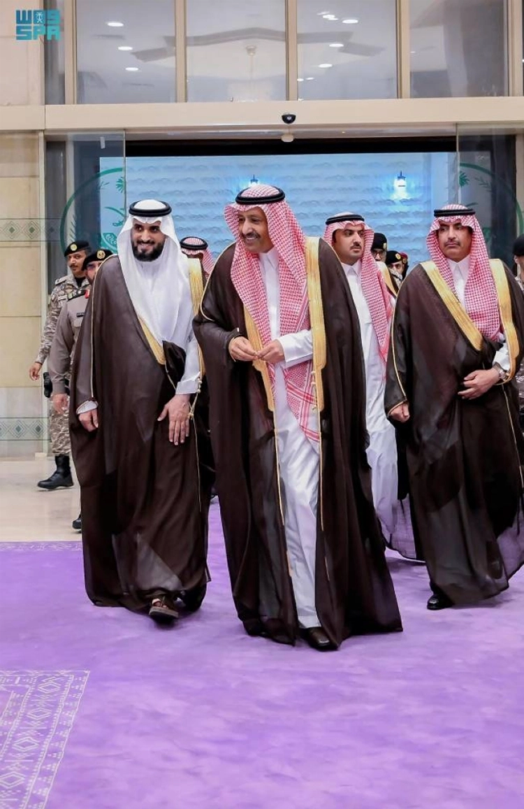 أمير الباحة: نسعى إلى إعلام يُبرز جماليات إنسان المنطقة