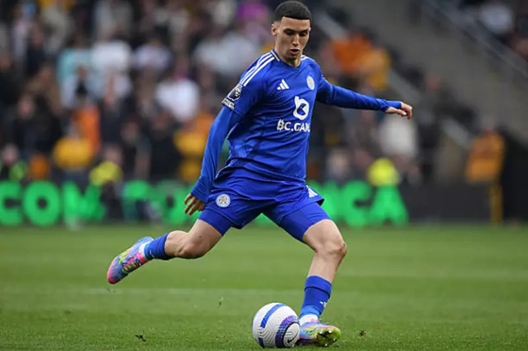 ليستر لم يعد مضطراً لبيعه.. انهيار مفاوضات كريستال بالاس مع الخنوس