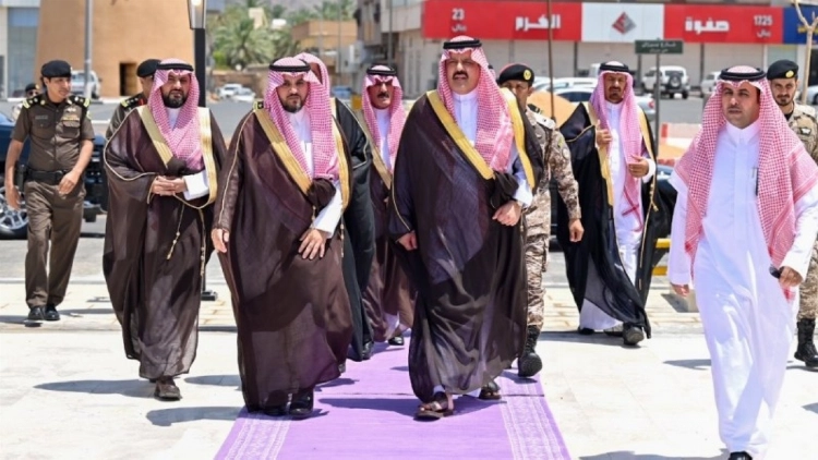 أمير منطقة حائل يدشن جامع برزان التاريخي بعد اكتمال تجديده