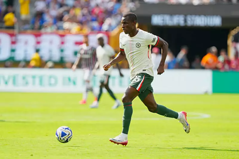 بايرن ميونخ يبرم اتفاقًا شفهيًا مع جاكسون