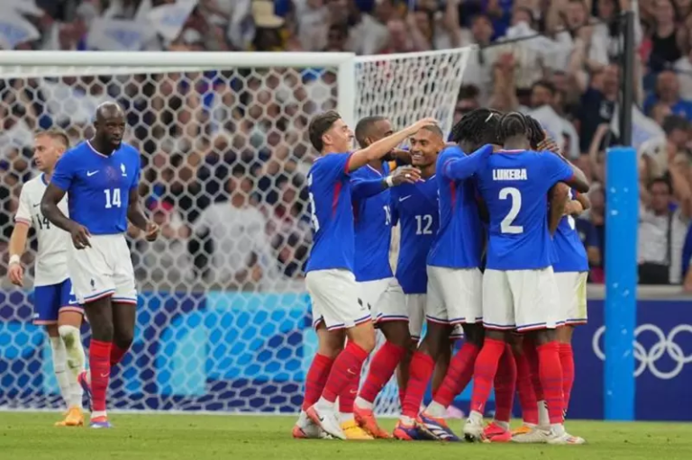 غياب إيكيتيكي.. تشكيلة منتخب فرنسا لمواجهتي أوكرانيا وآيسلندا في تصفيات كأس العالم