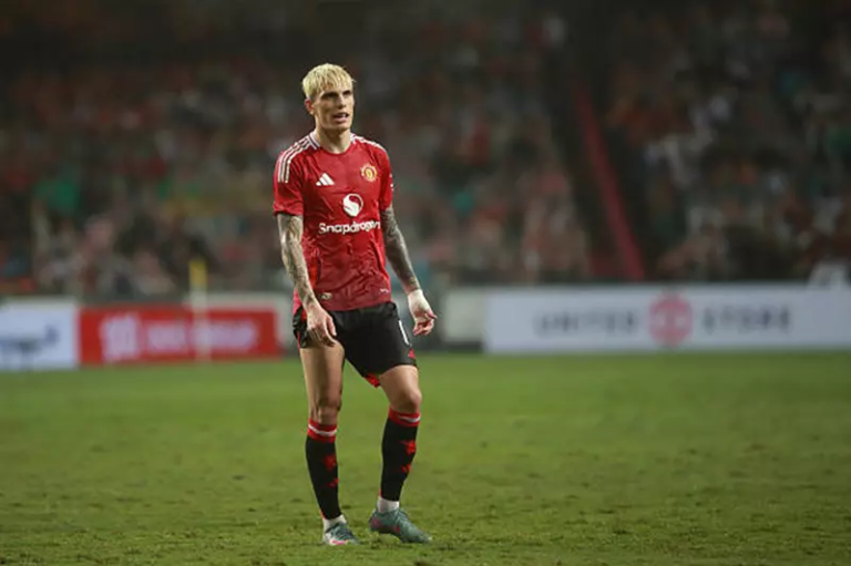 الصفقة التاسعة: جارناتشو يوشك على الانضمام إلى تشيلسي