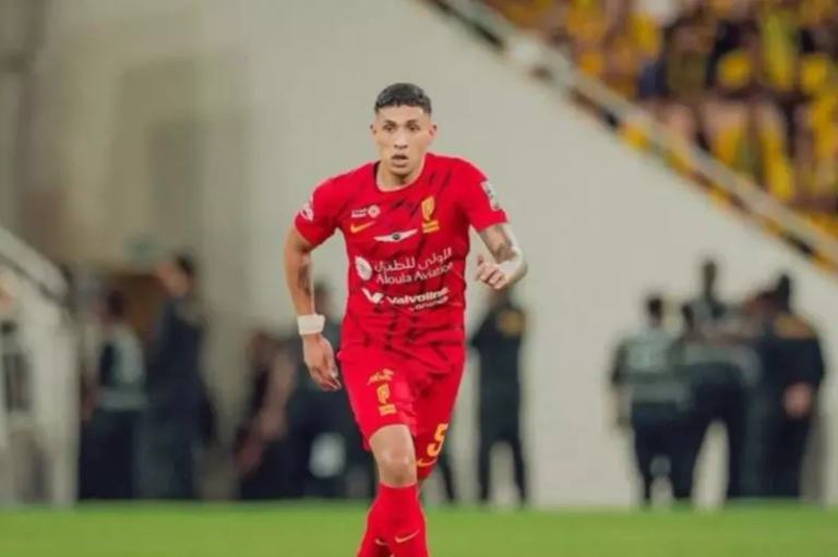 بعد عام واحد فقط.. فيرنانديز ينتقل من القادسية إلى ليفركوزن