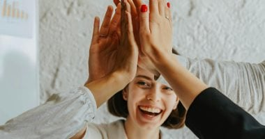 5 أبراج معروفة بشغفها وإتقانها للعمل.. أسماؤها دائماً في قوائم المكافآت 