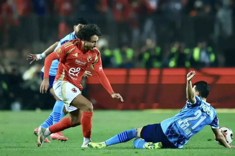 الأهلي وبيراميدز يسعيان لتحقيق نتيجة غائبة منذ 400 يوم في الدوري الأهلي وبيراميدز يسعيان لتحقيق نتيجة غائبة منذ 400 يوم في الدوري