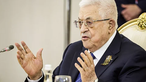 مكتب الرئيس الفلسطيني يطلب من واشنطن إعادة تأشيرة “عباس” قبيل اجتماعات الأمم المتحدة مكتب الرئيس الفلسطيني يطلب من واشنطن إعادة تأشيرة “عباس” قبيل اجتماعات الأمم المتحدة