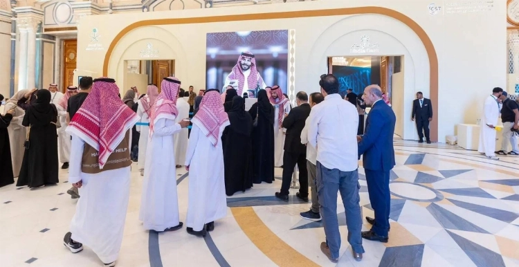 بدء فعاليات النسخة العاشرة من «واحة الإعلام» بدء فعاليات النسخة العاشرة من «واحة الإعلام»