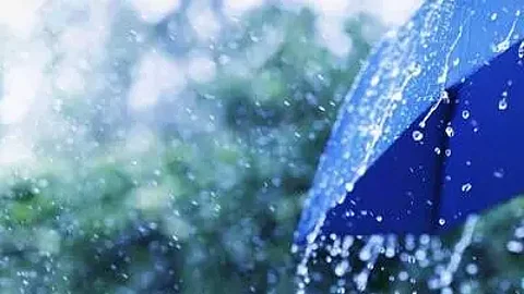 طقس اليوم: الأرصاد تحذر من أمطار رعدية غزيرة تؤدي إلى جريان السيول في هذه المناطق طقس اليوم: الأرصاد تحذر من أمطار رعدية غزيرة تؤدي إلى جريان السيول في هذه المناطق