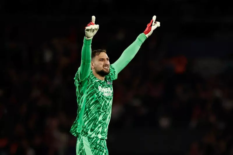 صفقات ما بعد غلق السوق: دوناروما ينتقل إلى مانشستر سيتي ومارسيليا يخطف ثنائيًا من البريميرليج