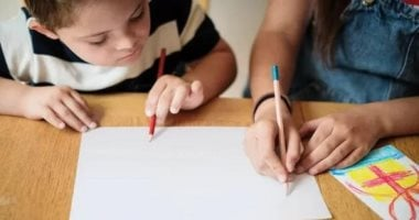 8 فوائد ل«Shadow Teacher» تعرفي عليها لتقرري متى تتخذين القرار لطفلك 