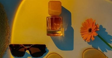 خمسة مستحضرات تجميل لا تستغني عنها أثناء السفر.. أساسية لإطلالة مثالية 