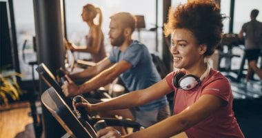 دراسة توضح أن تمرينًا رياضيًا يبطئ نمو الخلايا السرطانية دراسة توضح أن تمرينًا رياضيًا يبطئ نمو الخلايا السرطانية