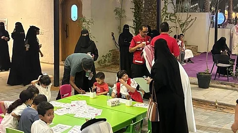 الهلال الأحمر ينظم فعاليات اليوم العالمي للإسعافات الأولية في عنيزة وحنان العظامي تقدم دورة مجانية معتمدة الهلال الأحمر ينظم فعاليات اليوم العالمي للإسعافات الأولية في عنيزة وحنان العظامي تقدم دورة مجانية معتمدة