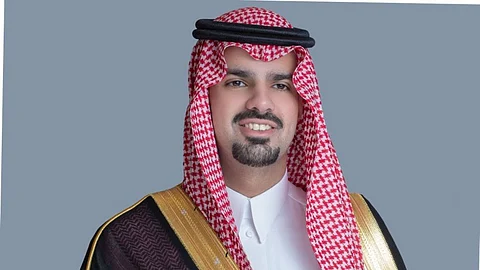 فيصل بن عيّاف يرعى المنتدى والمعرض العالمي للبنية التحتية ويفتتح مكتب دعم المشاريع الكبرى بالرياض فيصل بن عيّاف يرعى المنتدى والمعرض العالمي للبنية التحتية ويفتتح مكتب دعم المشاريع الكبرى بالرياض