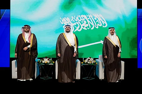 انطلقت الندوة العالمية لدراسات تاريخ الجزيرة بدعم نائب أمير الرياض