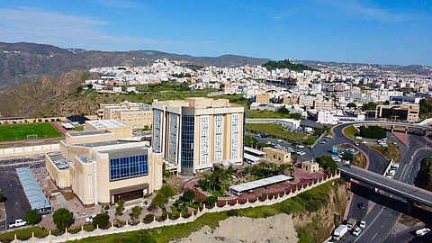 “تعليم عسير”: اليوم الدراسة عن بُعد في 18 محافظة بسبب الإنذار الأحمر “تعليم عسير”: اليوم الدراسة عن بُعد في 18 محافظة بسبب الإنذار الأحمر