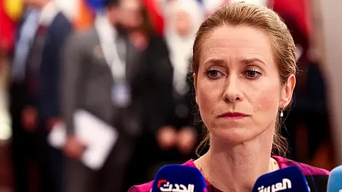 الاتحاد الأوروبي يبحث فرض عقوبات صارمة على إسرائيل لوقف حرب غزة الاتحاد الأوروبي يبحث فرض عقوبات صارمة على إسرائيل لوقف حرب غزة
