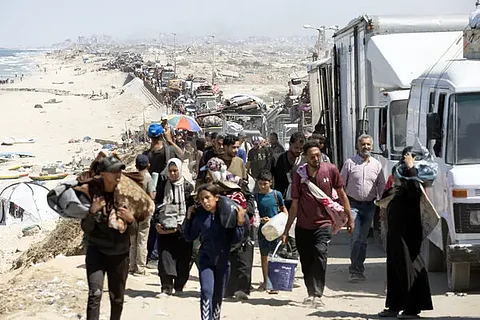 فوضى ودمار ونزوح ورعب.. إسرائيل تقتحم مدينة غزة في ظل أزمة إنسانية متفاقمة