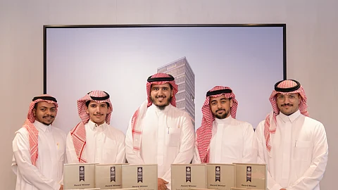 الرمز للعقارات الأكثر حصولًا على جوائز عالمية خلال حفل Arabian Property Awards 2025 ويتأهل للمنافسة العالمية في لندن