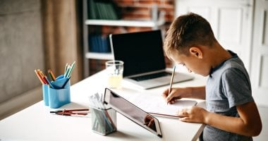 7 عيوب في التعليم المنزلي.. تعرف عليها قبل أن تتخذ قرارك 