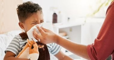 مع انخفاض الحرارة.. خطة متكاملة للأم لحماية طفلها من العدوى والأمراض مع انخفاض الحرارة.. خطة متكاملة للأم لحماية طفلها من العدوى والأمراض
