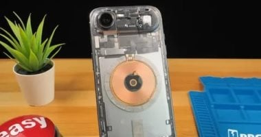 تصميم جديد شفاف لهاتف أيفون إير يثير إعجاب المستخدمين.. صور تصميم جديد شفاف لهاتف أيفون إير يثير إعجاب المستخدمين.. صور