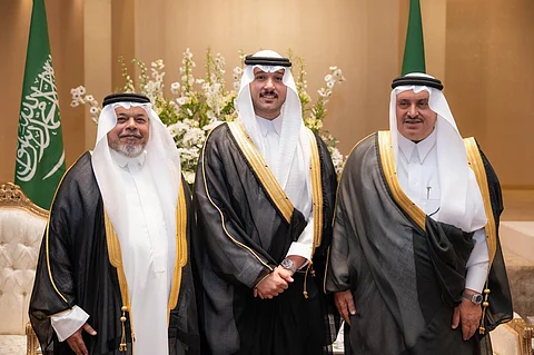 أسرتا الصفيان والشريف تحتفلان بزواج الشاب نايف أسرتا الصفيان والشريف تحتفلان بزواج الشاب نايف
